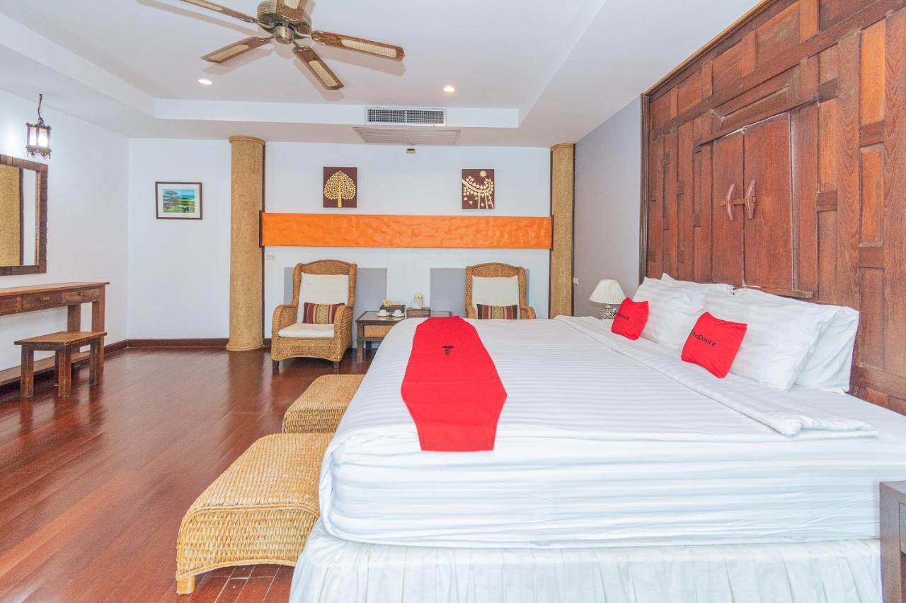 Evergreen Boutique Hua Hin Bagian luar foto