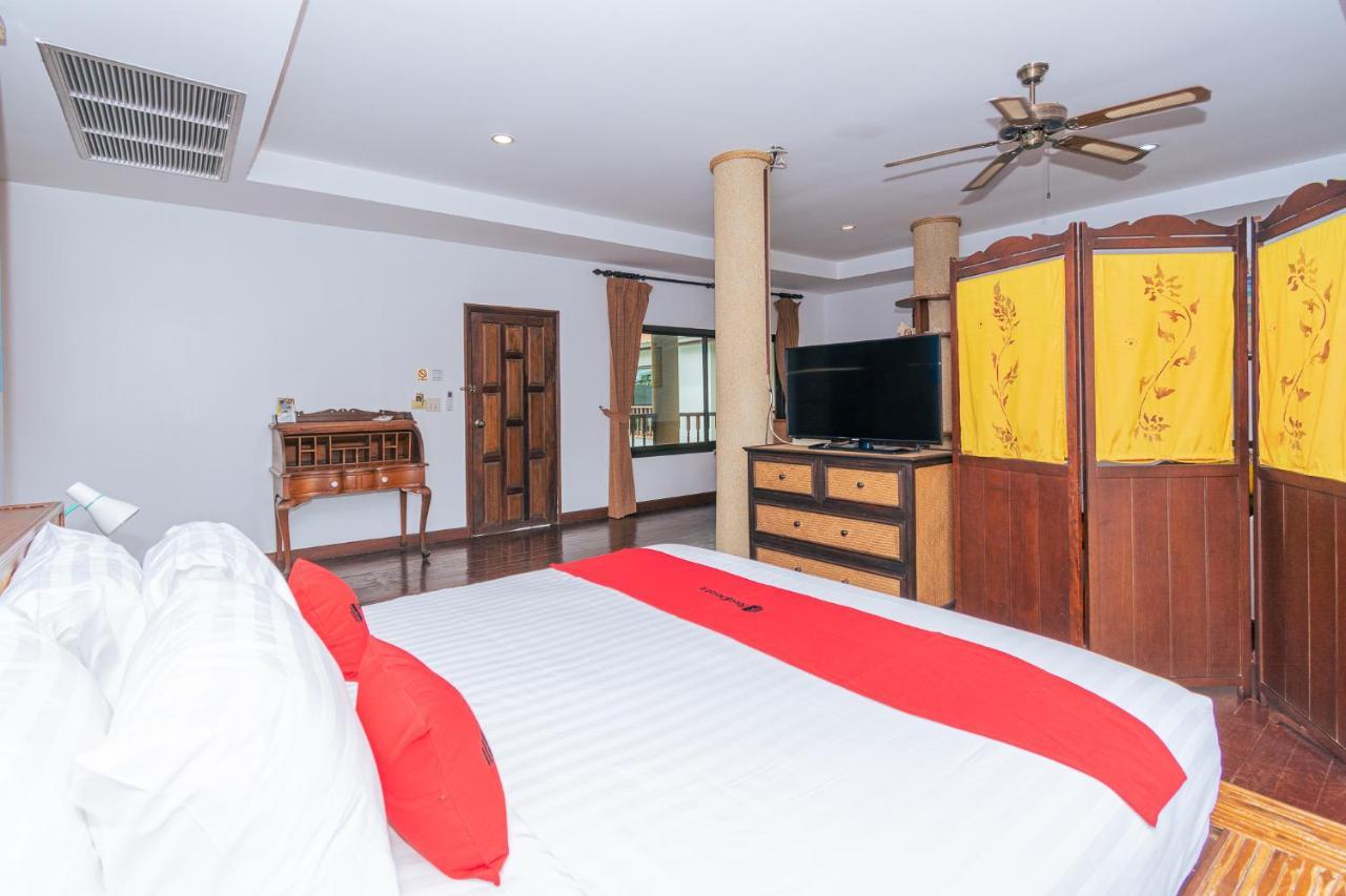 Evergreen Boutique Hua Hin Bagian luar foto